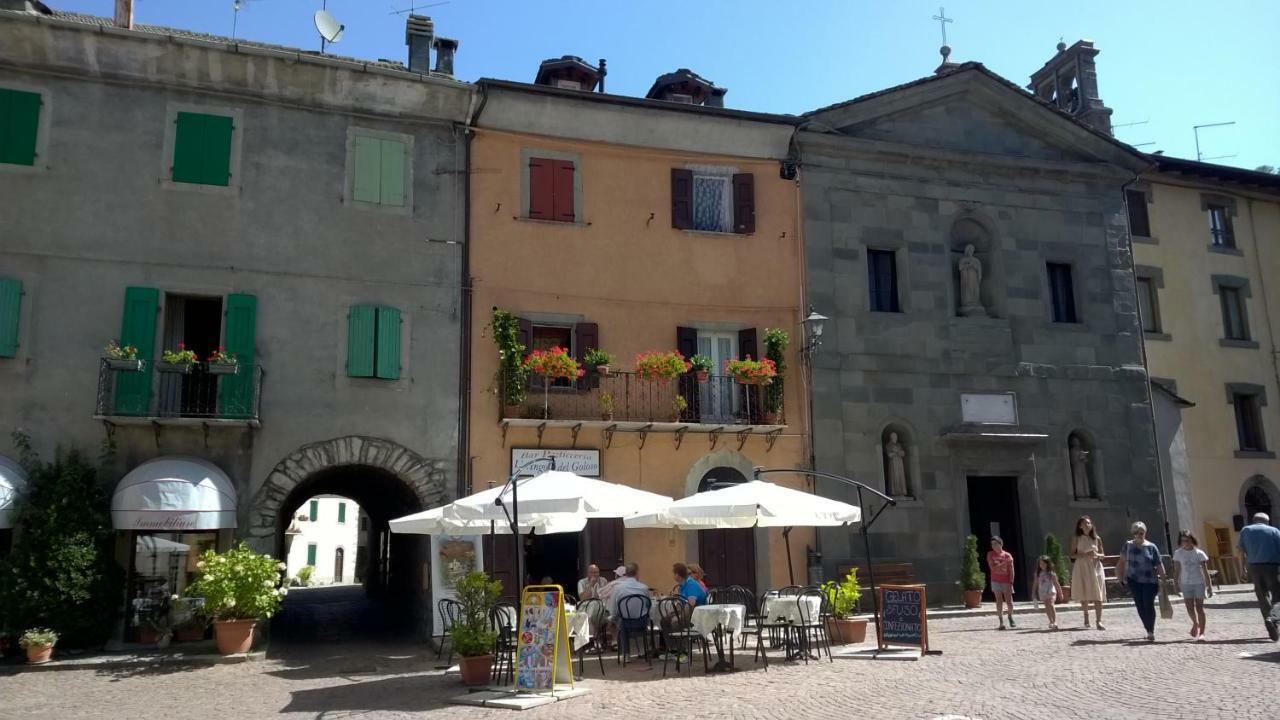 Piazza Fiumalbo Citta D'Arte Apartment Luaran gambar